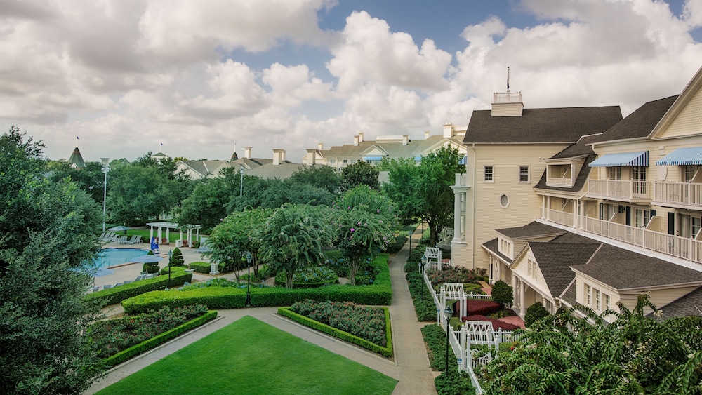Disneys Boardwalk Inn 46/50