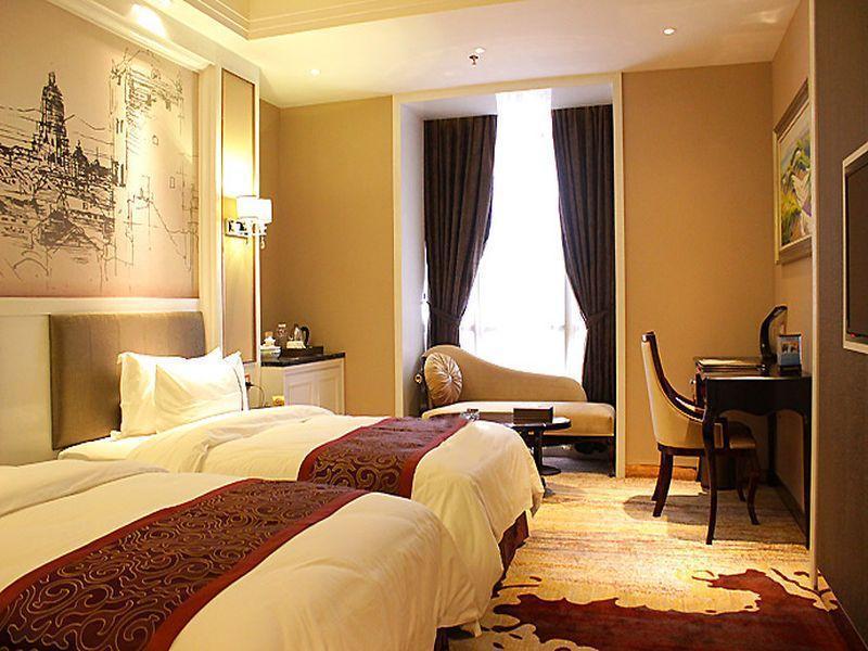 Guangzhou Daxin International Hotel 8/18
