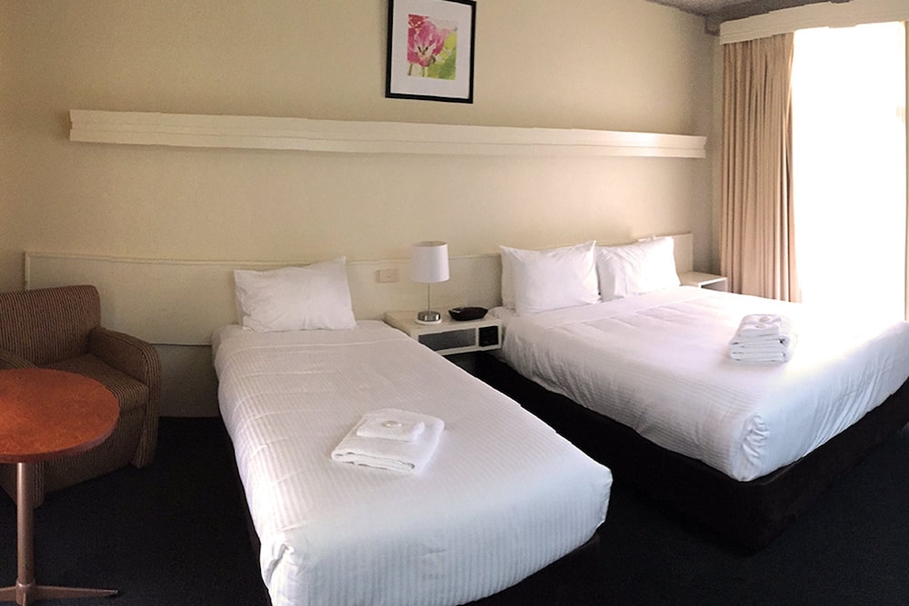 Waterview Gosford Motor Inn 17/72