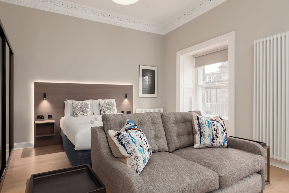 No1. Apartments Edinburgh - George IV Bridge 49/61