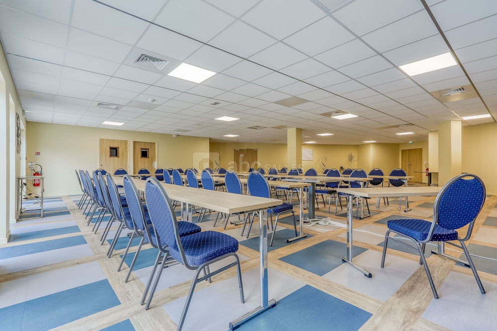 Best Western Plus Hotel Escapade Senlis 44/46