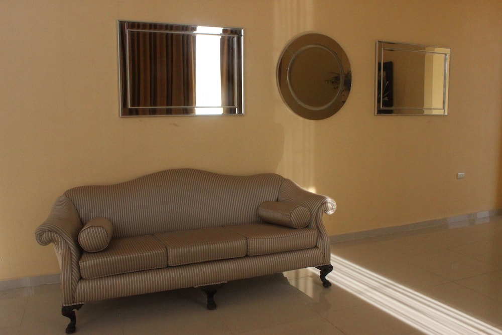 La Quinta Hotel 28/54