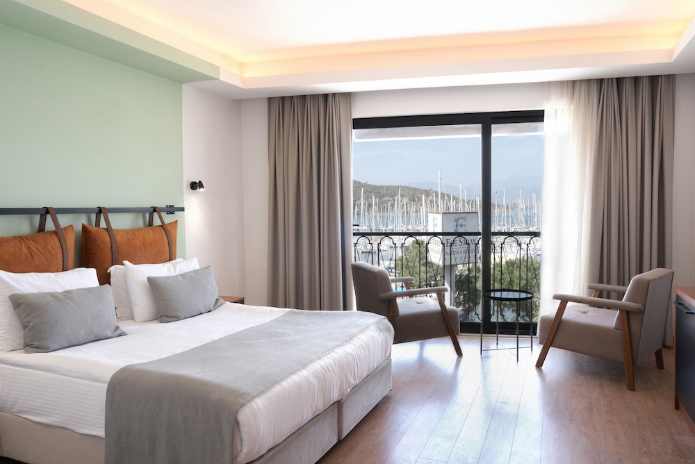 La Farine Hotel 7/49