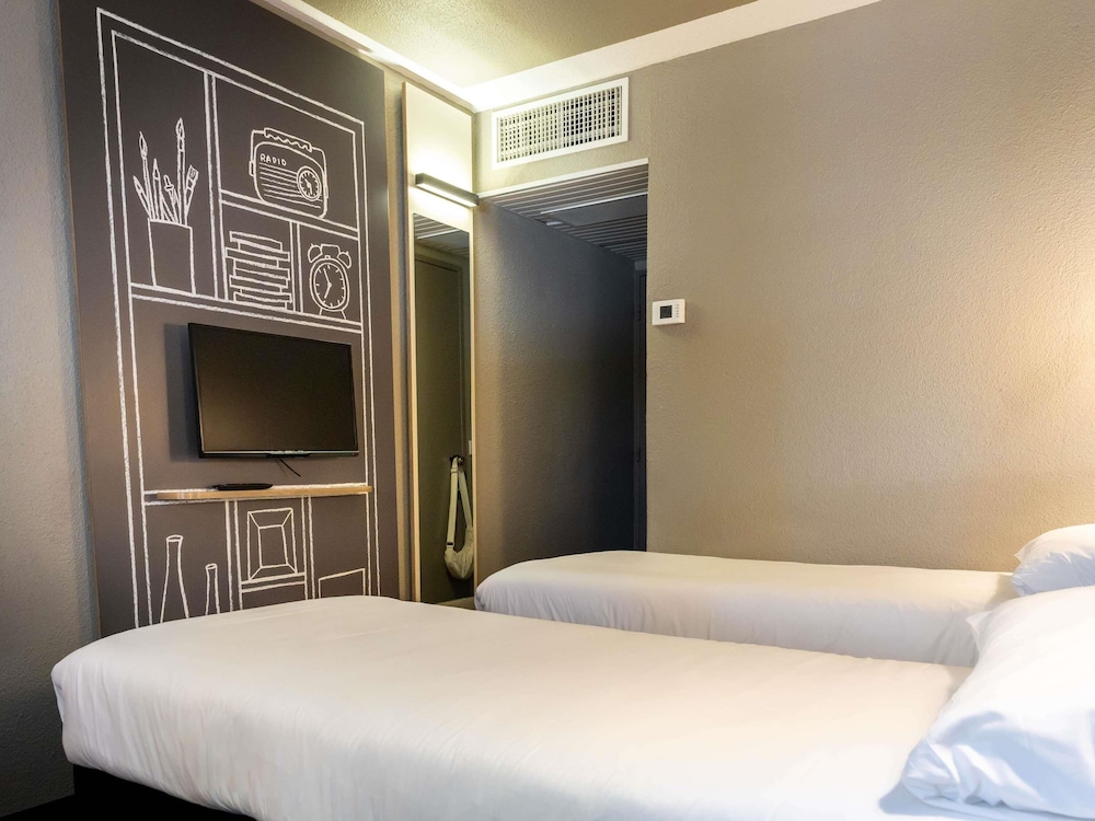 ibis Carcassonne Est la Cite 17/50