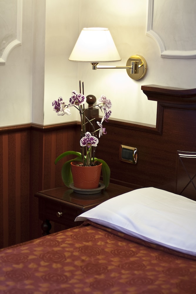 Best Roma Hotel 47/76