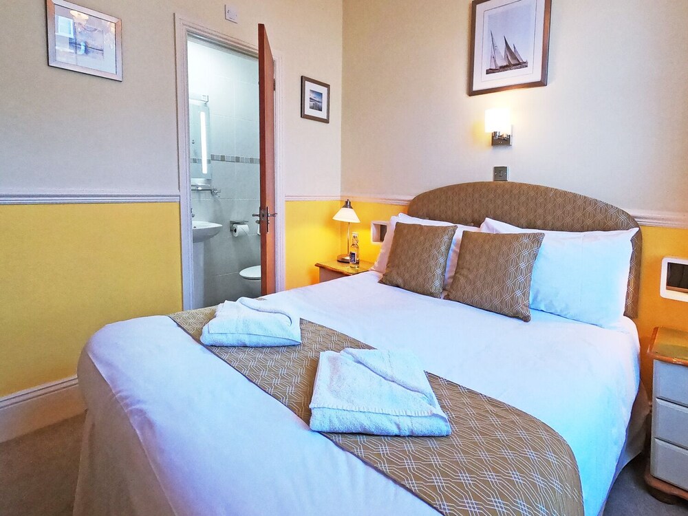 Riviera Lodge Hotel 15/50