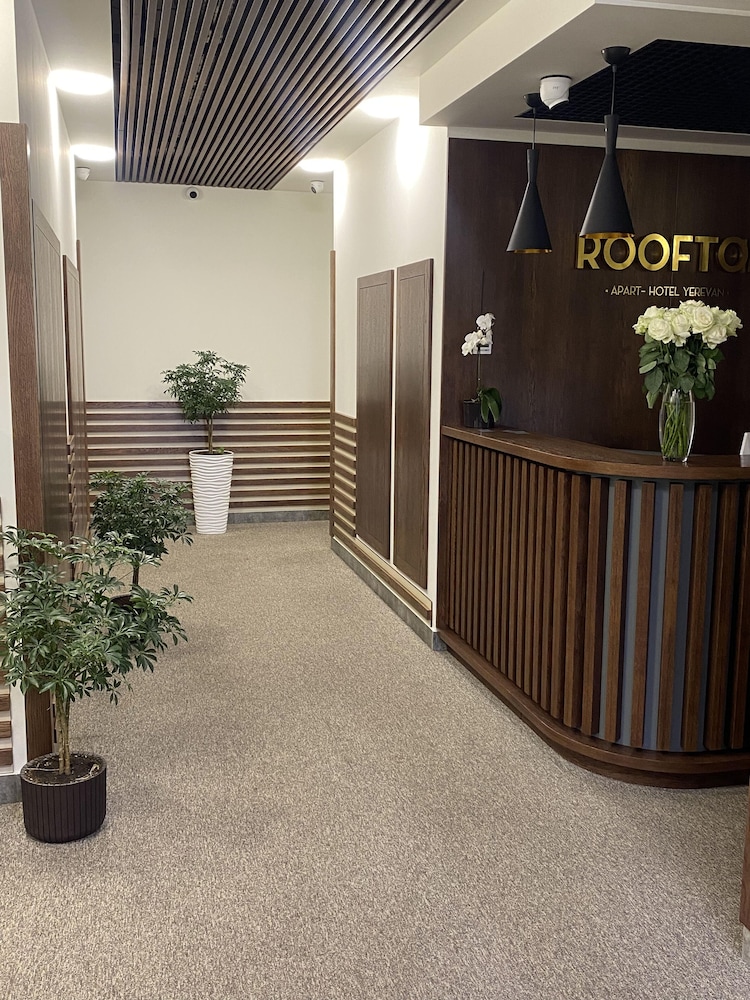 Rooftop Apart Hotel 8/61