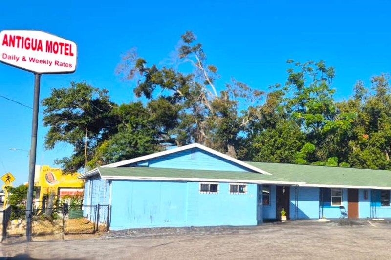 Antigua Motel by OYO Tampa US - 41 7/22
