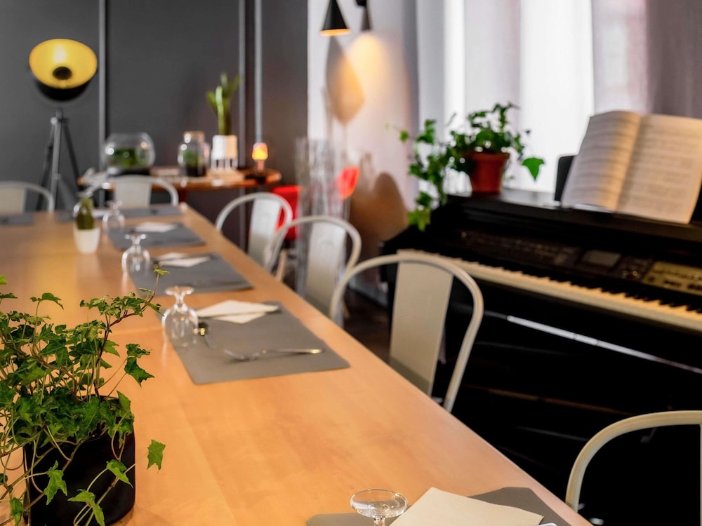 Ibis Macon Sud 49/68