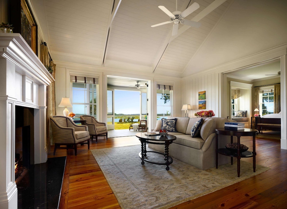 Montage Palmetto Bluff 54/78