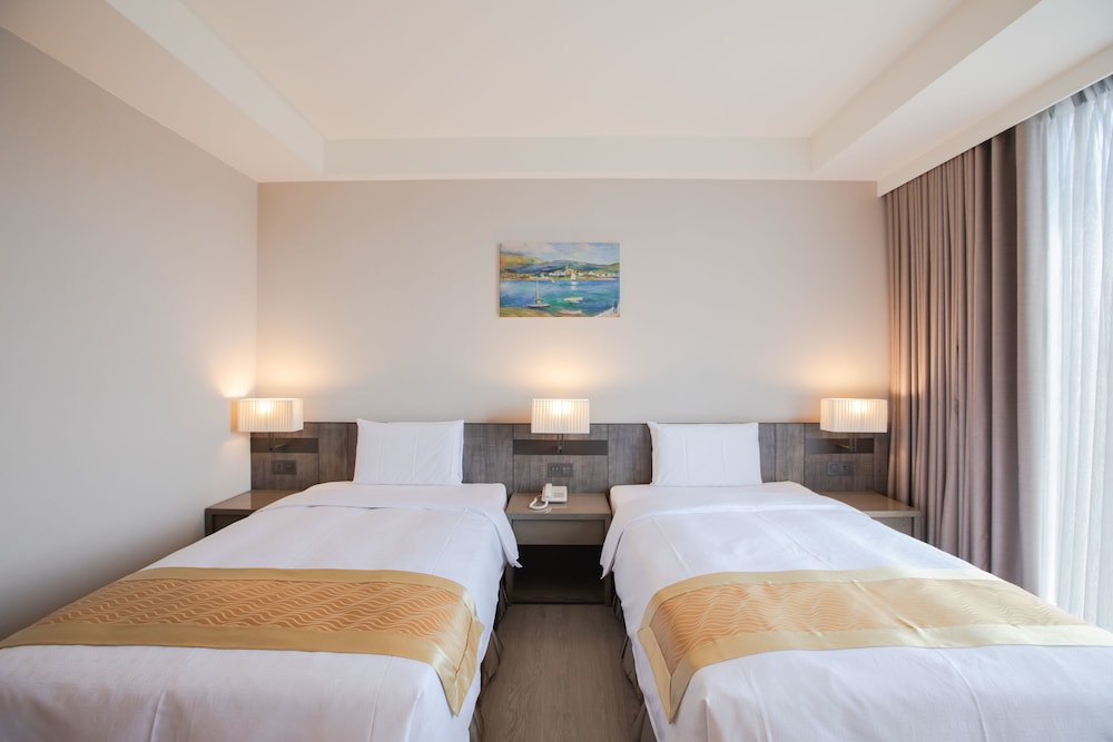 Jin Shi Hu Hotel 9/35