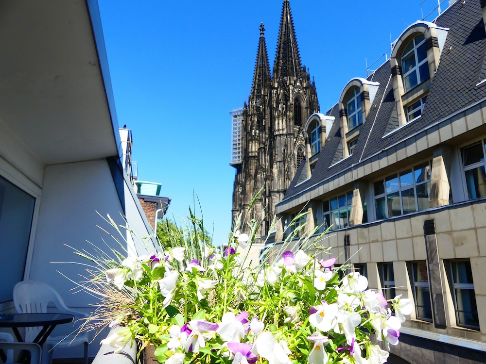 Callas Hotel Am Dom 3/45