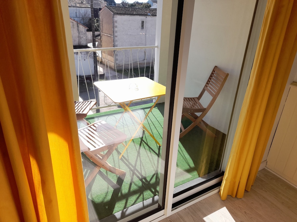 Sorti P Tit Dej Hotel Saintes 31/50
