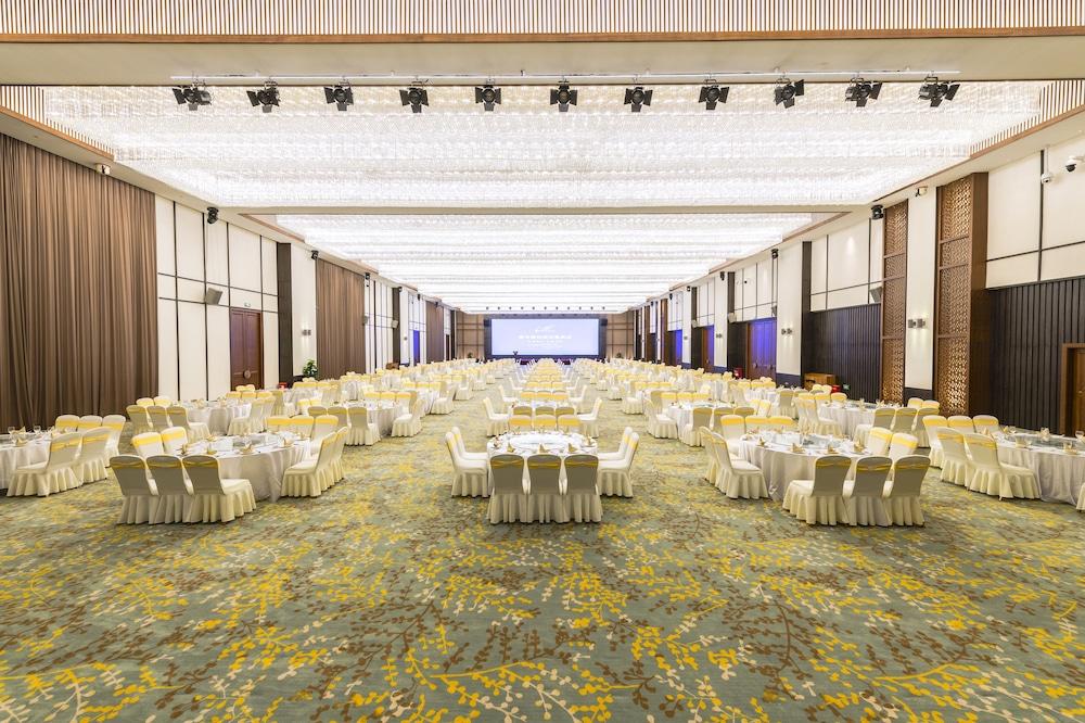 Country Garden Phoenix Hotel Nanchong 25/45