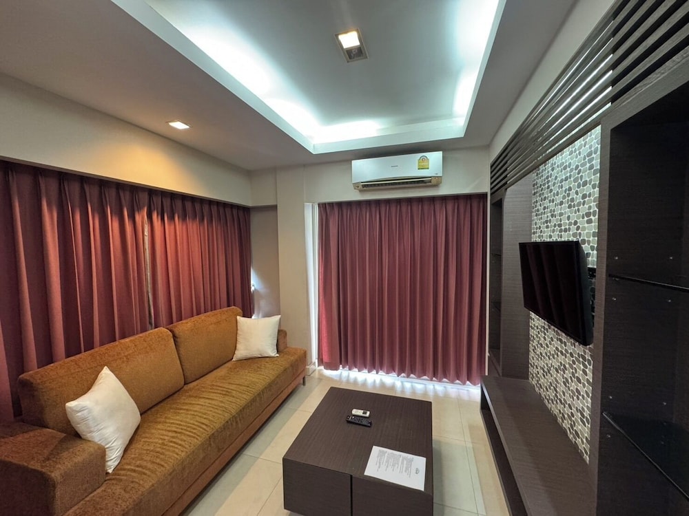 Palette Bella B All Suites Bangkok Hotel 40/57