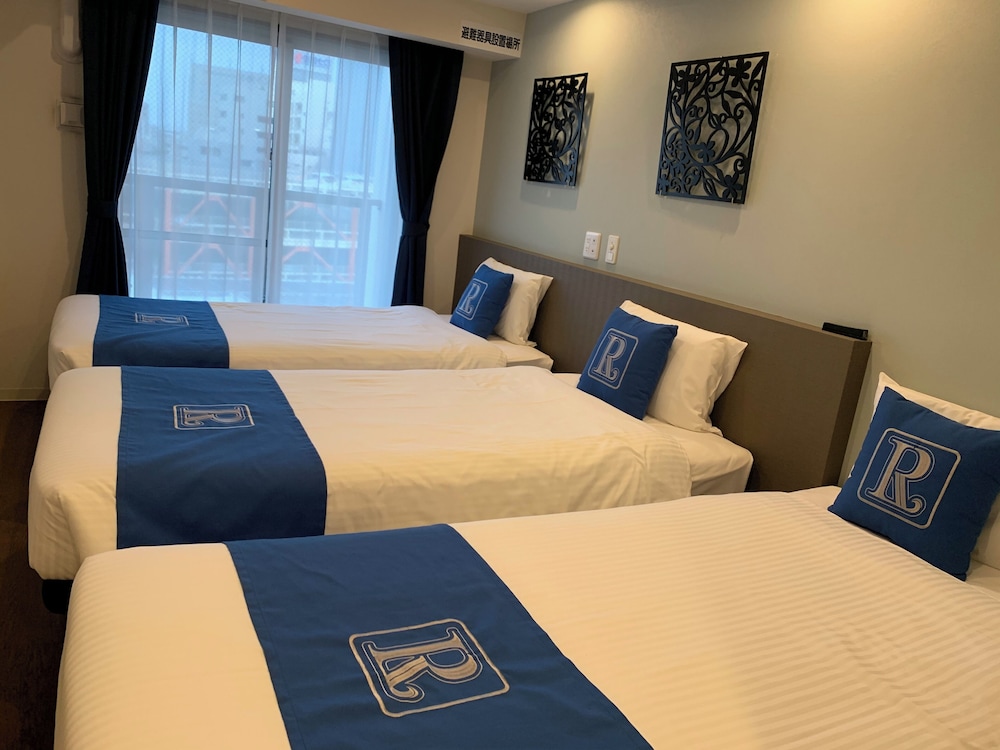 Living Inn Asahibashiekimae Premier 36/60