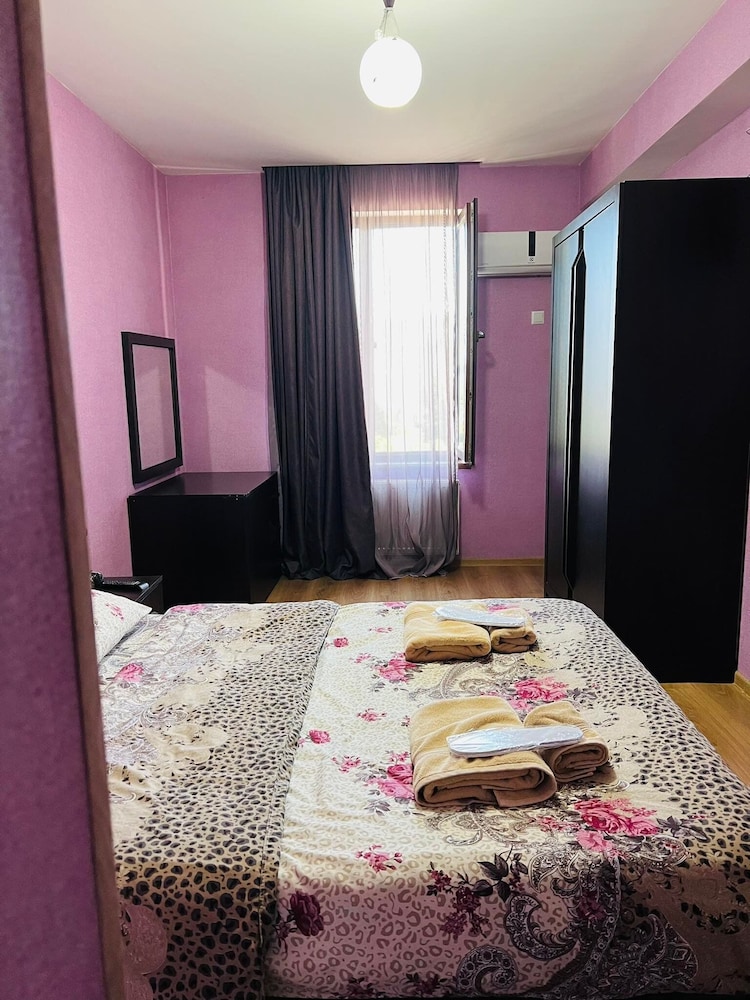 Hotel Ellegance 30/65