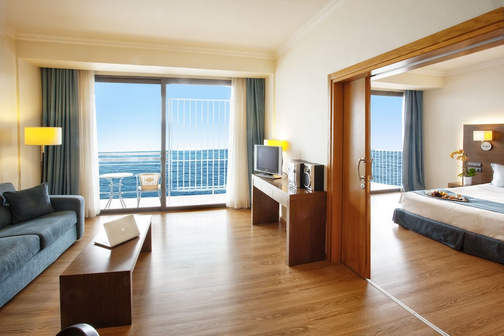 Domotel Xenia Volos 38/56