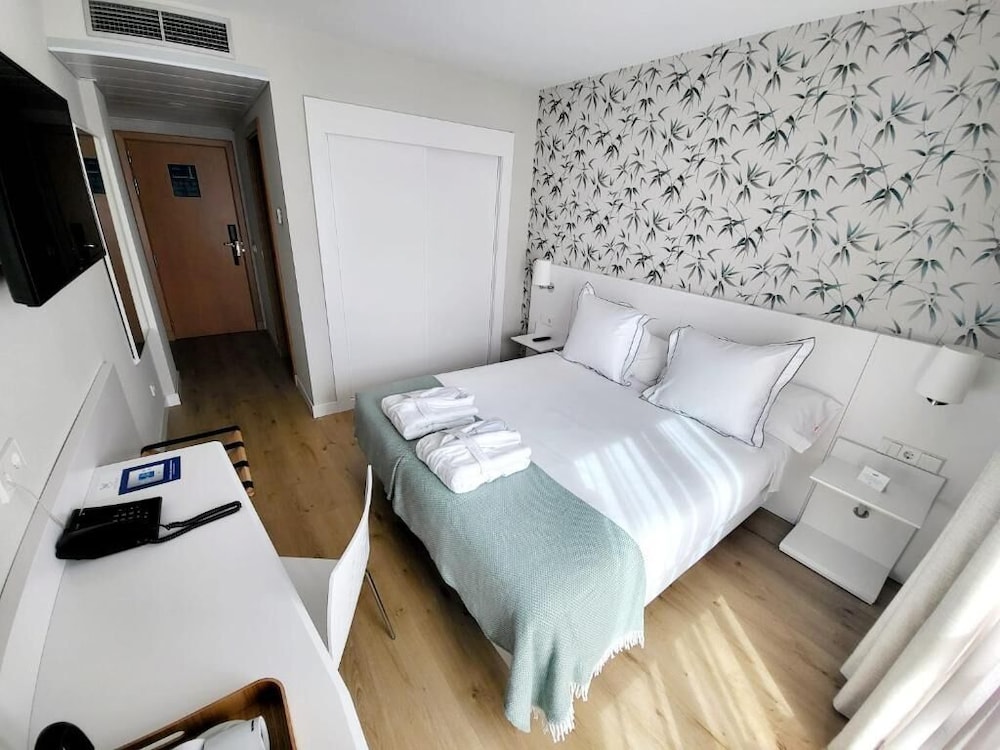 Hotel Monte Rozas 16/50