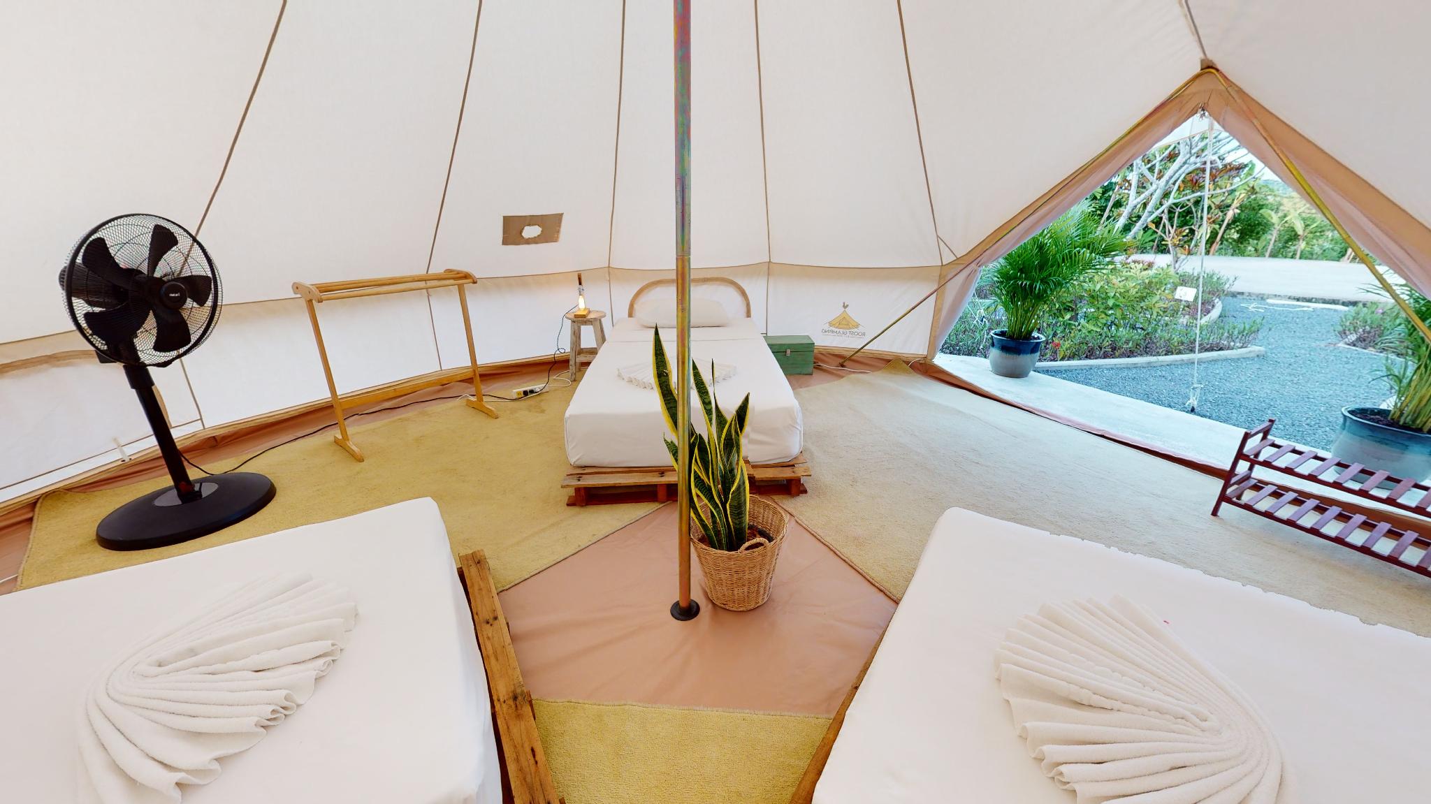 Mixed Dorm, Tent, Single