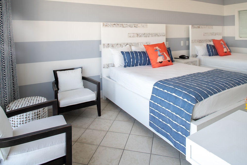 Blockade Runner Beach Resort 16/70