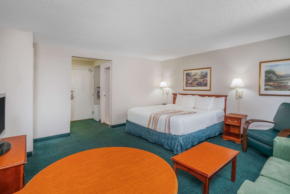 La Quinta Inn And Suites By Wyndham Nashville Franklin 22/46