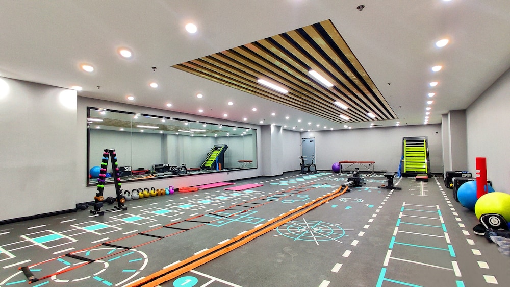 Yantai Meiya International Apt. Hotel 28/30