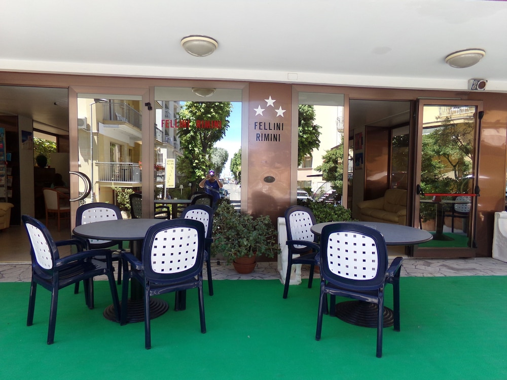 Hotel Fellini Rimini 14/19