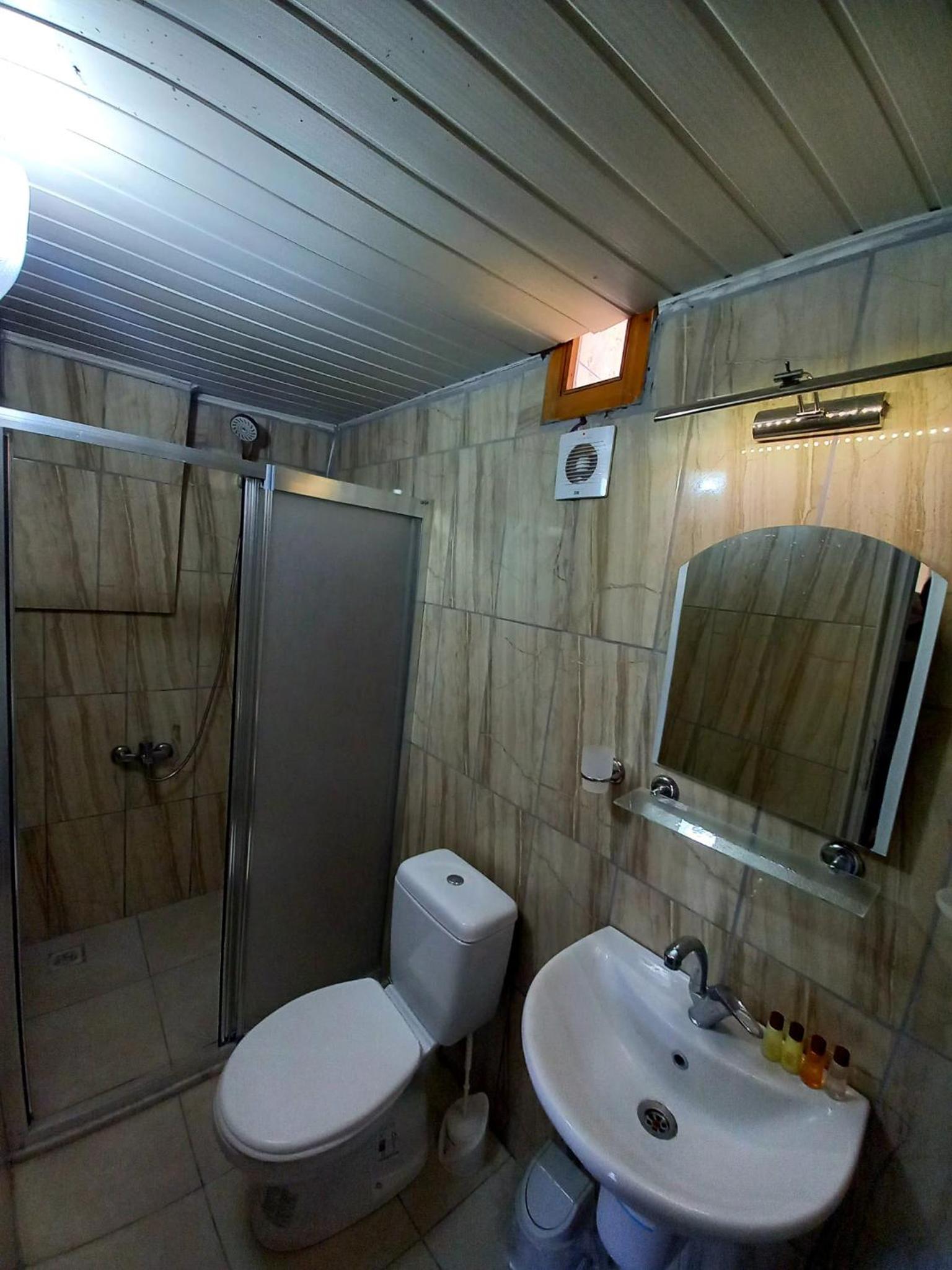 غرفة قياسية ثلاثية، Ulas Cave Hotel 9/10