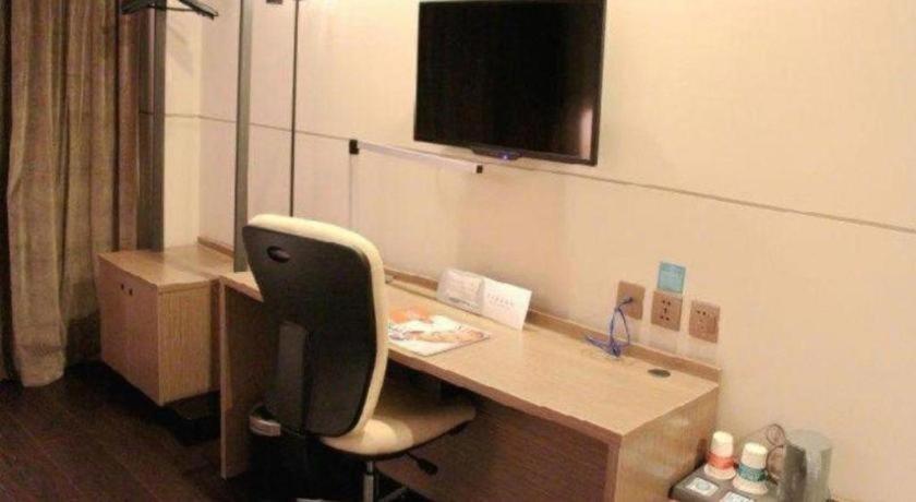 Jinjiang Inn Select (Tianjin Binhai New Area Foreign Goods Market) 44/50