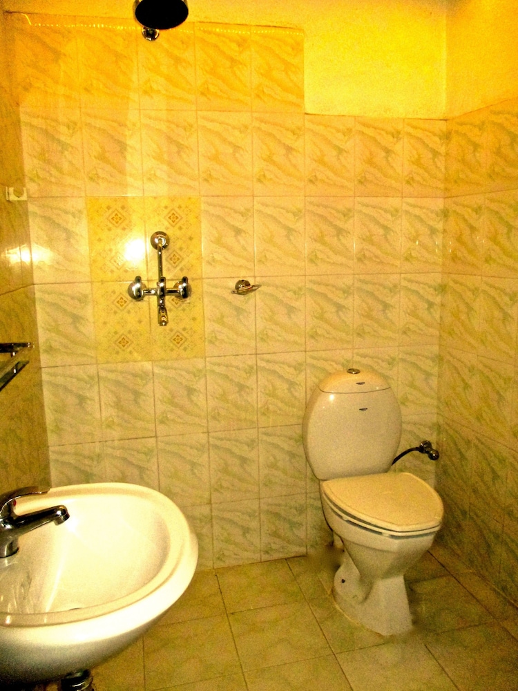 Araniko Village Resort 50/50