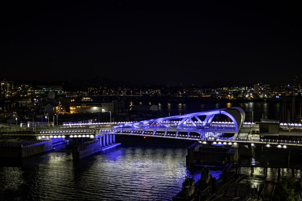 Victoria Regent Waterfront Hotel & Suites 43/86