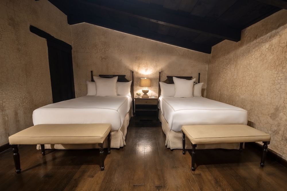 El Convento Boutique Hotel 15/66