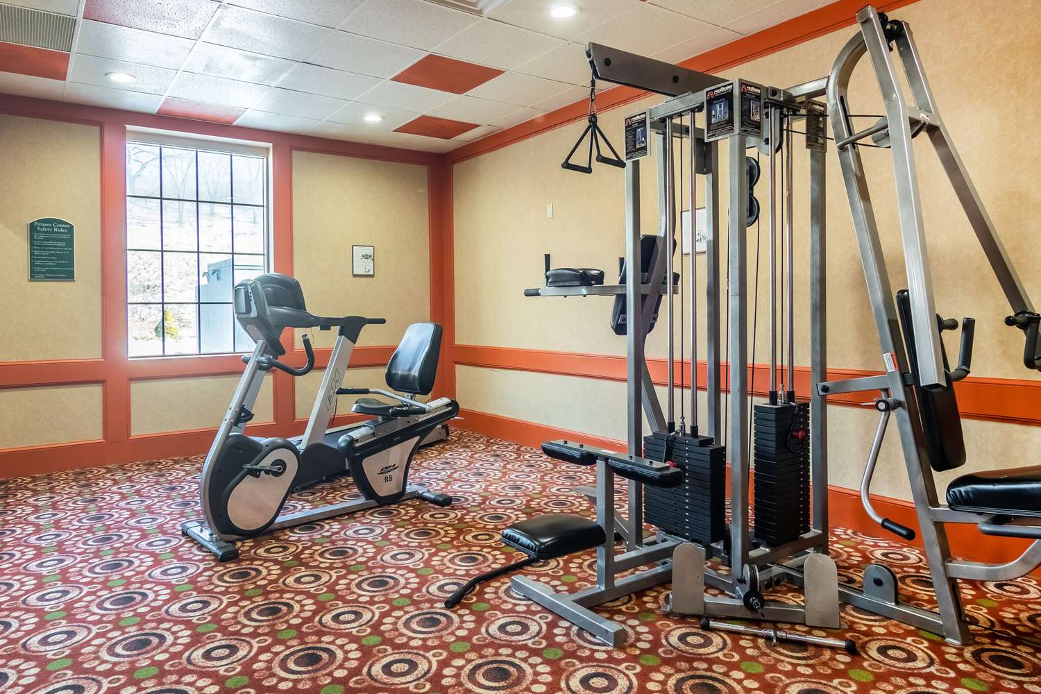 Quality Inn & Suites Indiana South 24/48