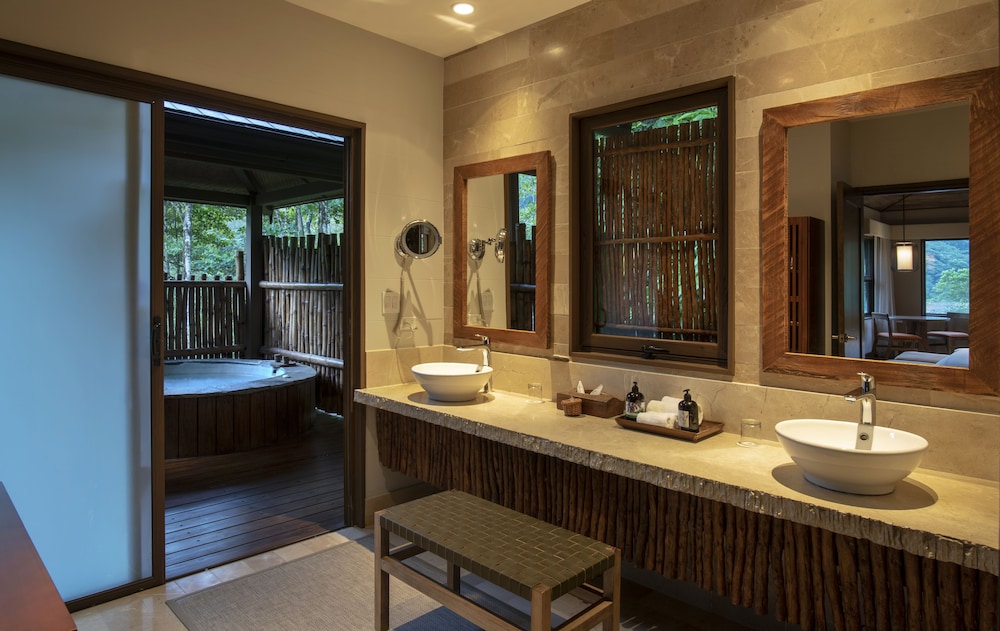 El Silencio Lodge and Spa 36/58
