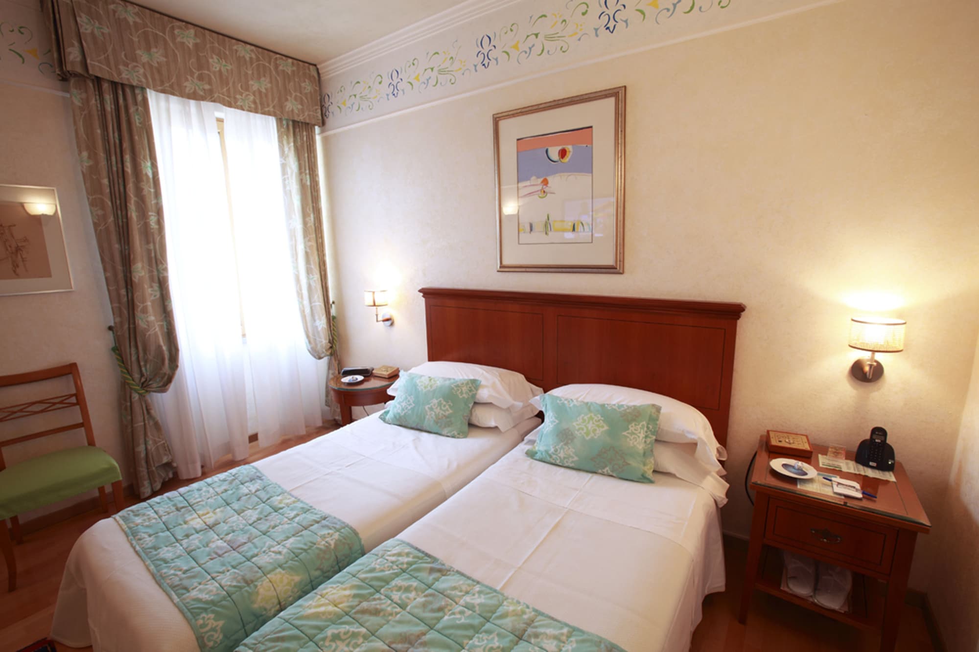 STANDARD, DOUBLE BED