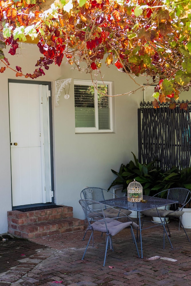 Elianthe Boutique Guesthouse 38/50