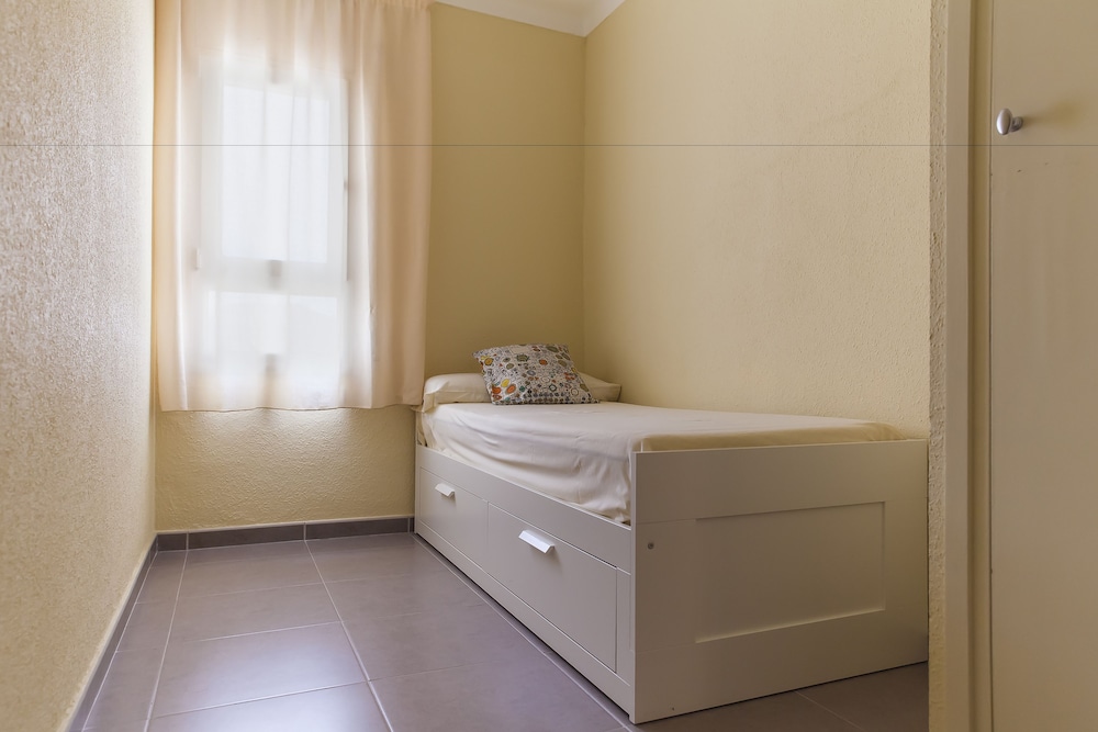 Rvhotels Apartamentos el Quijote 12/45