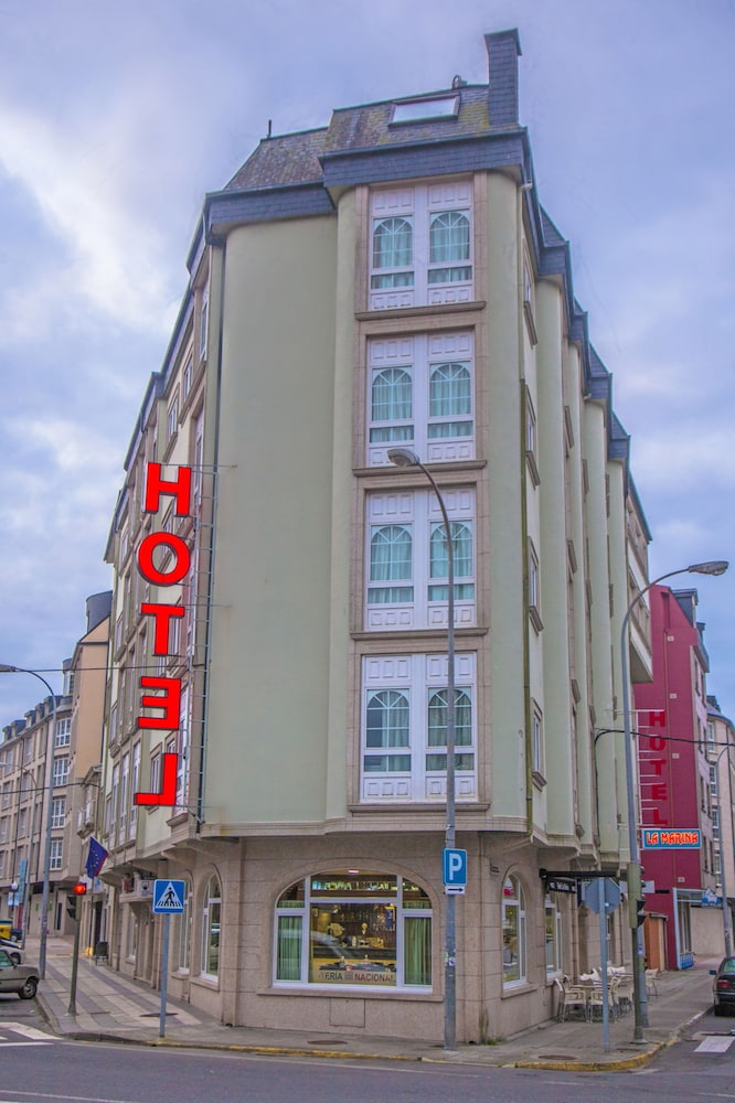 La Marina Hotel 1/25