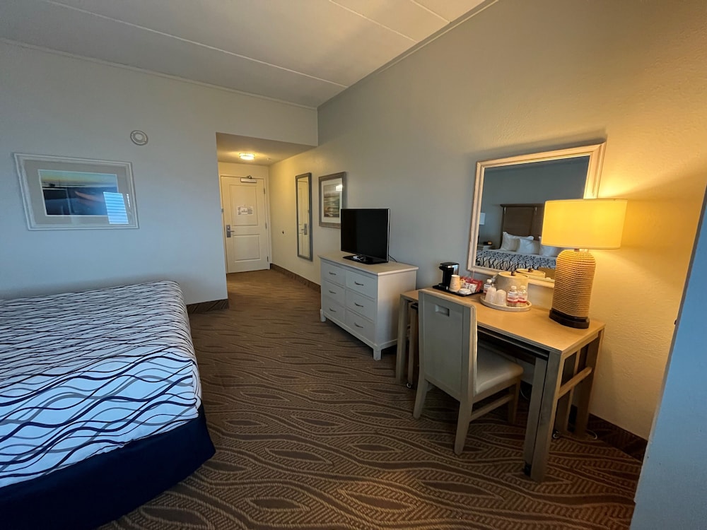 Silver Slipper Casino Hotel 24/62