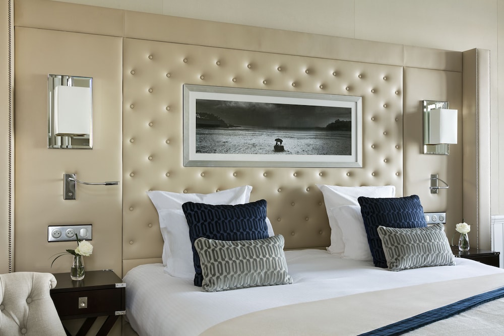 Hotel Barriere Le Grand Hotel Dinard 30/83