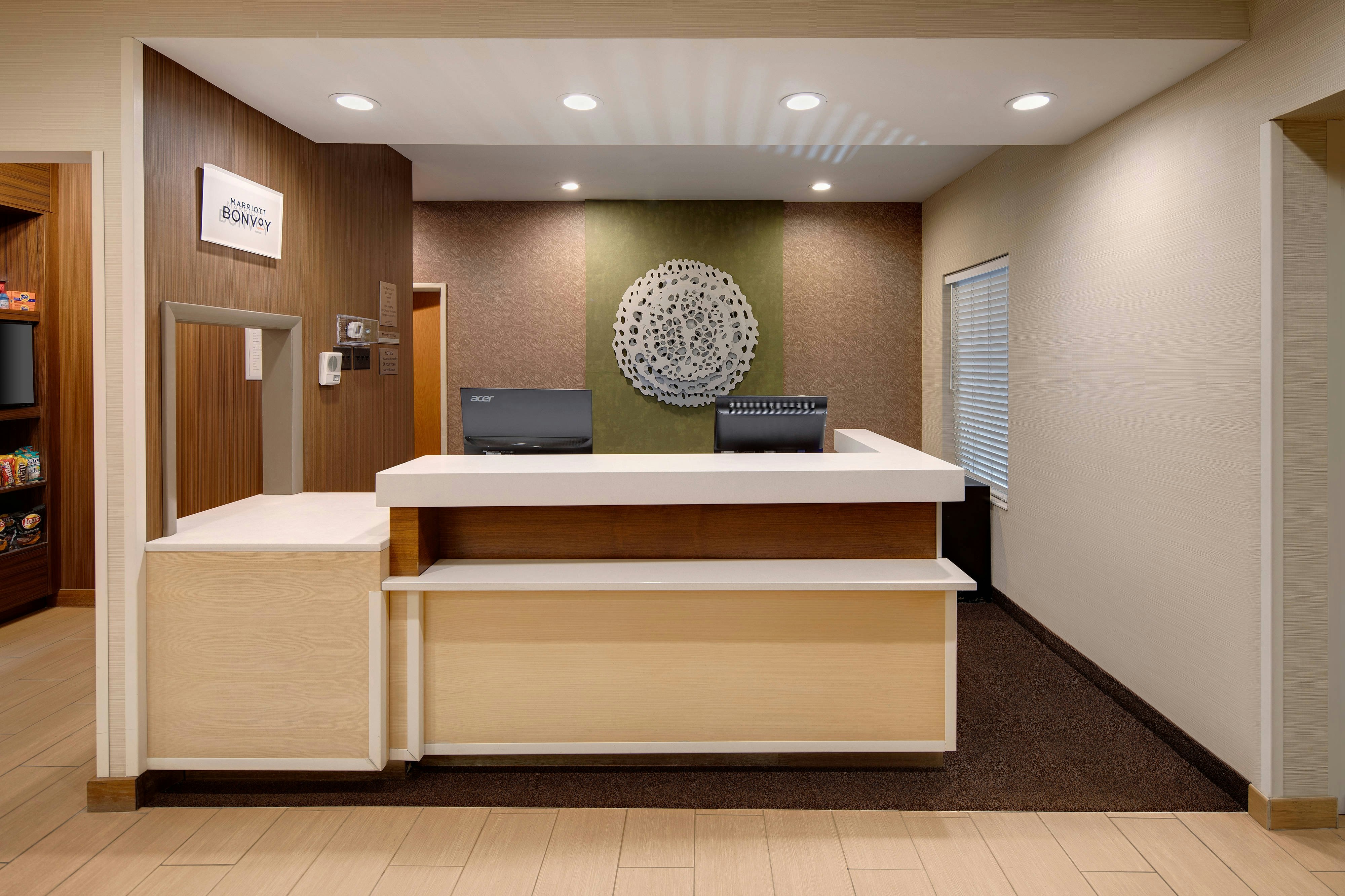 Fairfield Inn And Suites By Marriott Indianapolis Airport 3/24