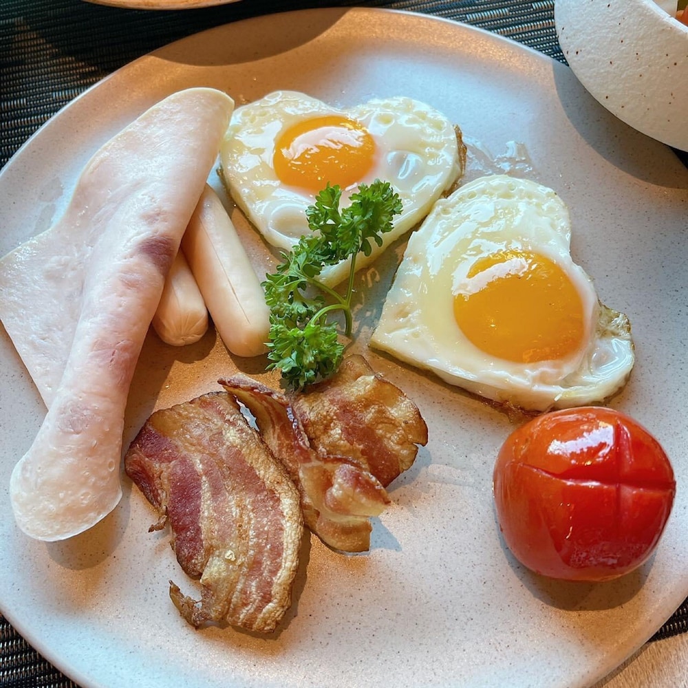Mandarin Eastville Pattaya photo4