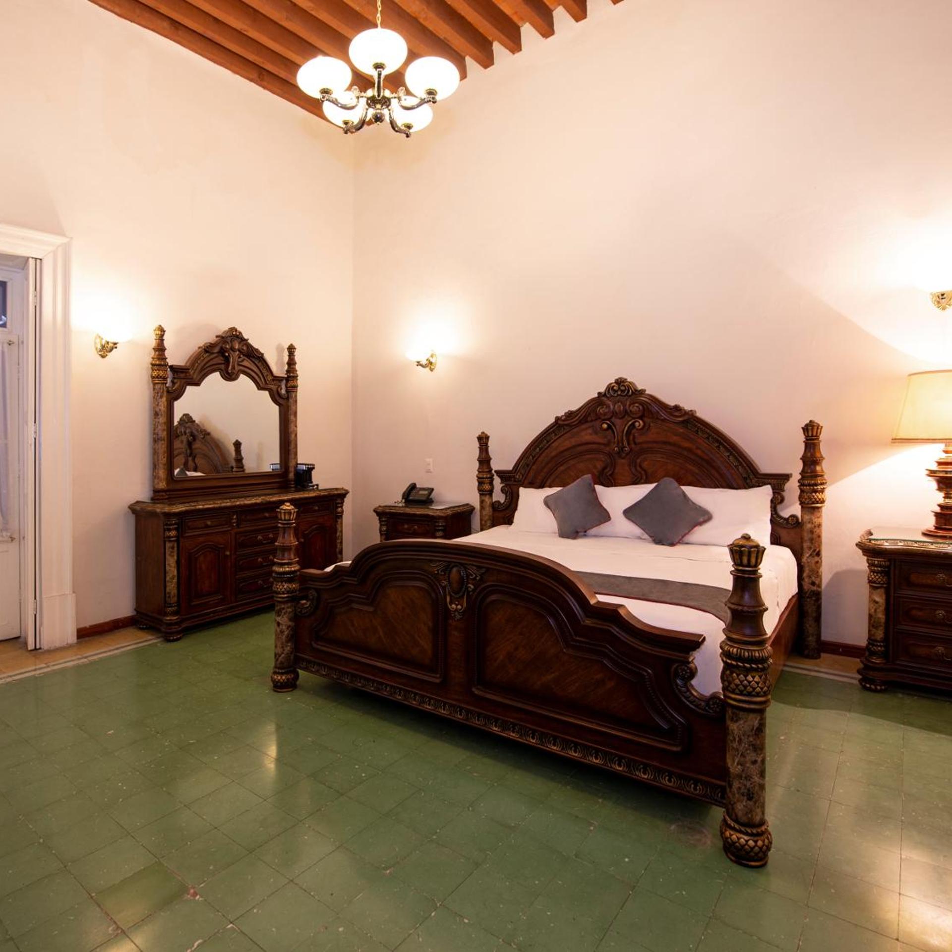 جناح بغرفتي نوم، Hotel Senorial 5/8