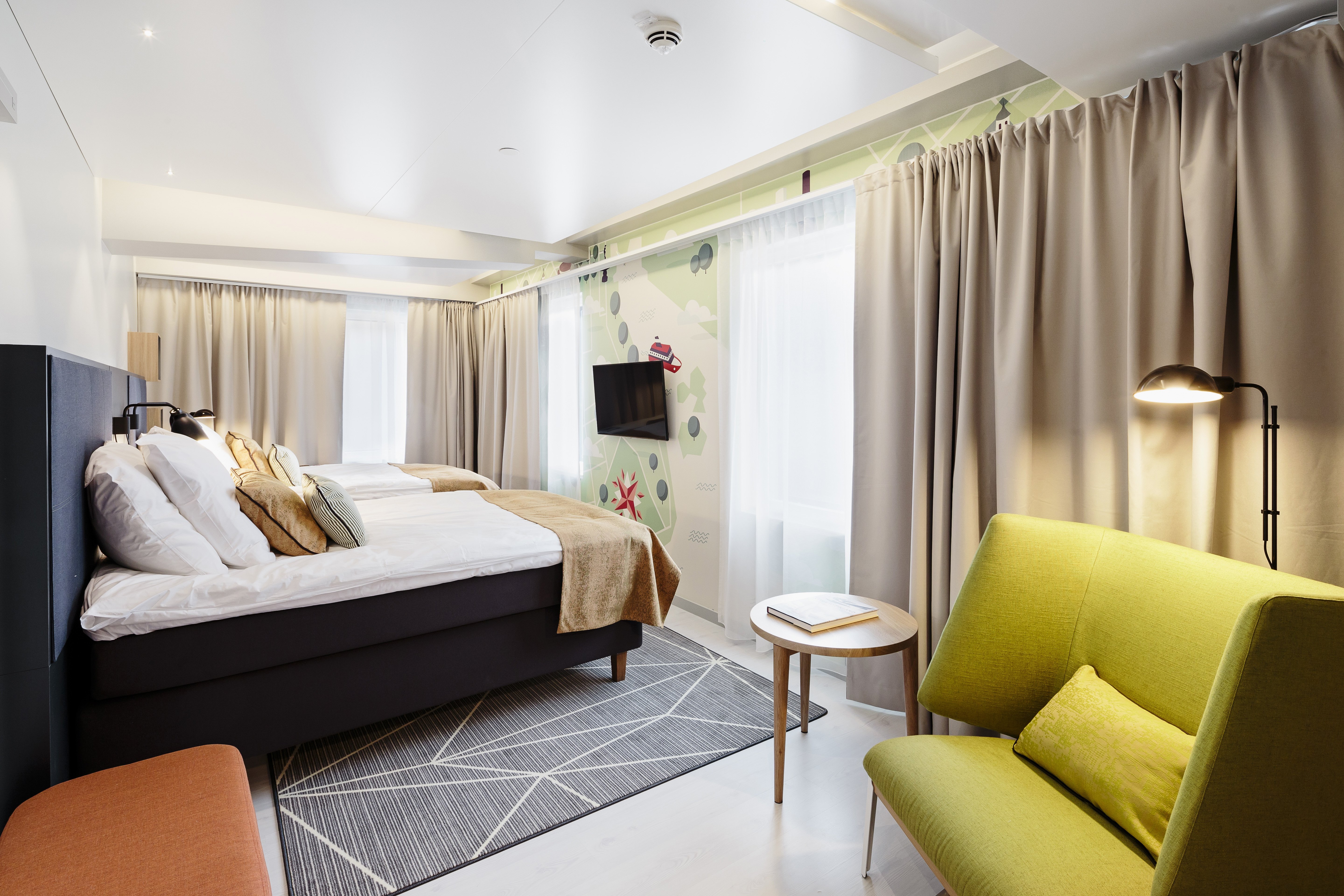 Room, Twin Beds