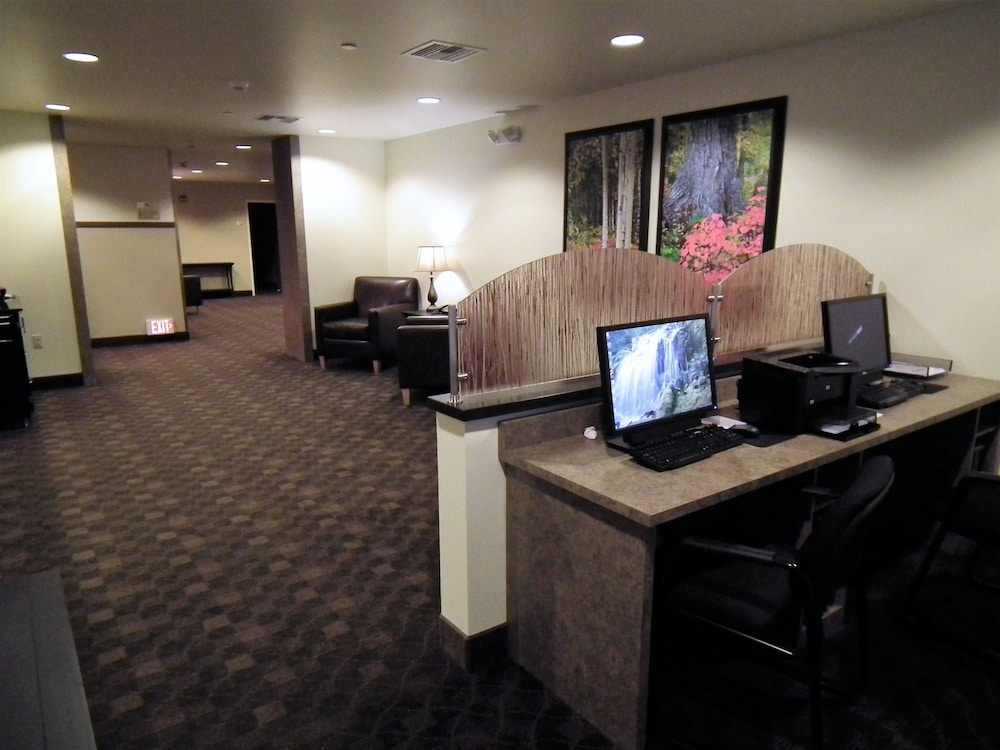 Aspen Suites Hotel Juneau 34/47