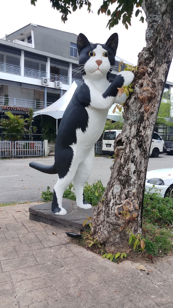 Roxy Hotel Padungan 7/31