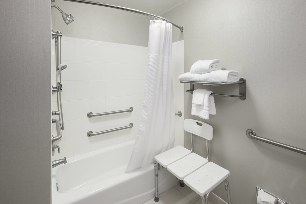 Springhill Suites By Marriott Columbus 11/38
