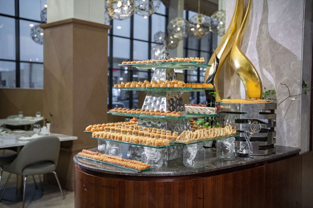 فندق راديسون بلو - بريدة(Radisson Blu Hotel Buraidah) 53/75