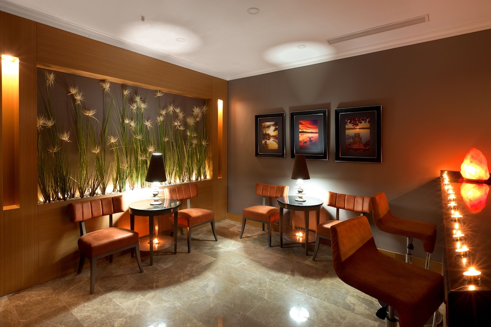 Ferman Hilal Hotel 45/63